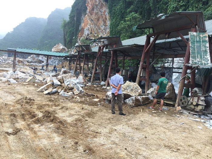 Mỏ đá tự nhiên Hưng Phúc tại huyện Anh Sơn Nghệ An
